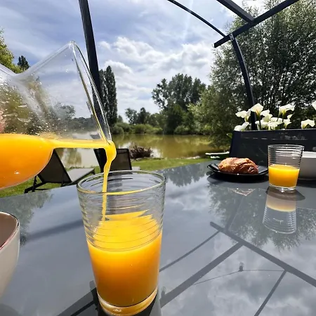 Le Rosie Au Bord Du Avec Jacuzzi Prouilly