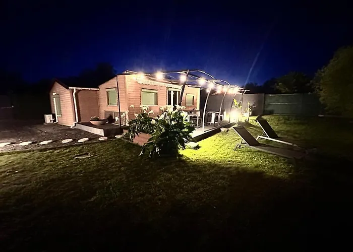 Le Rosie Au Bord Du Avec Jacuzzi * Prouilly